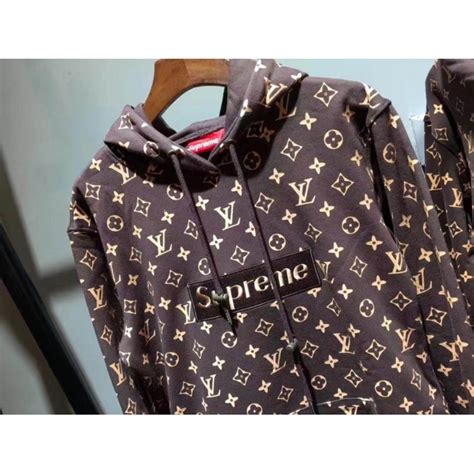 supreme louis vuitton portemonnaie|supreme x Louis Vuitton hoodie.